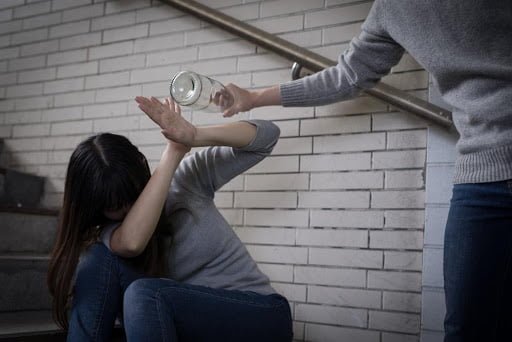 5 Warning Signs of Domestic Violence