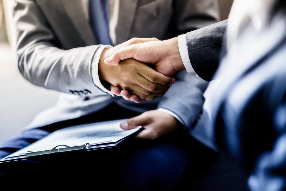 Forming a Business Partnership - 4 Key Legal Considerations