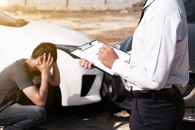 How To Handle A Motor Vehicle Accident Insurance Claim In Singapore