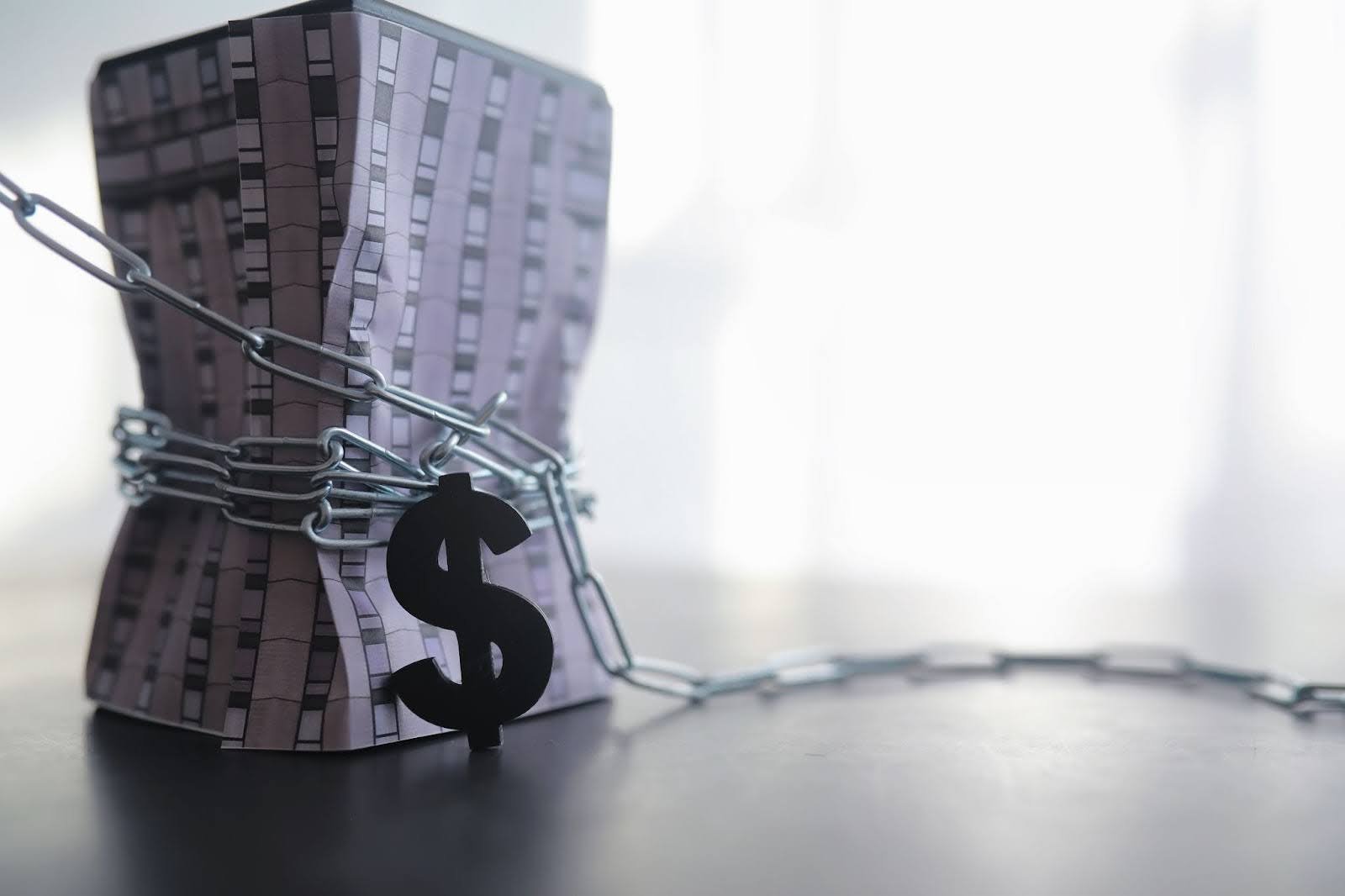 What Complications Can Arise When Managing Debts After Death