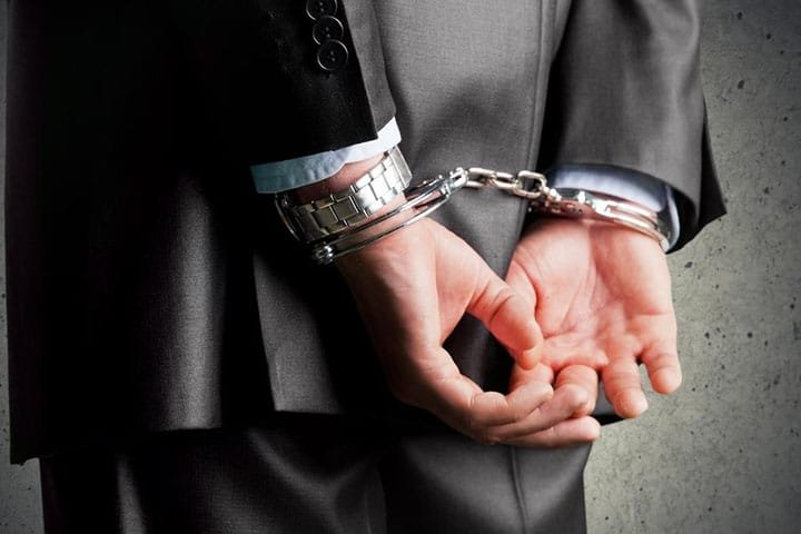 3 Types of White Collar Crimes Punishable Under Singapore Law